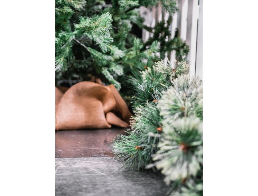 Alaskan Green Pine Garland