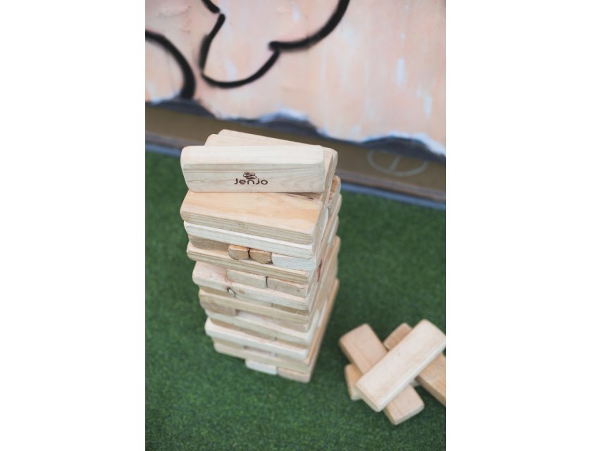 Giant Jenga