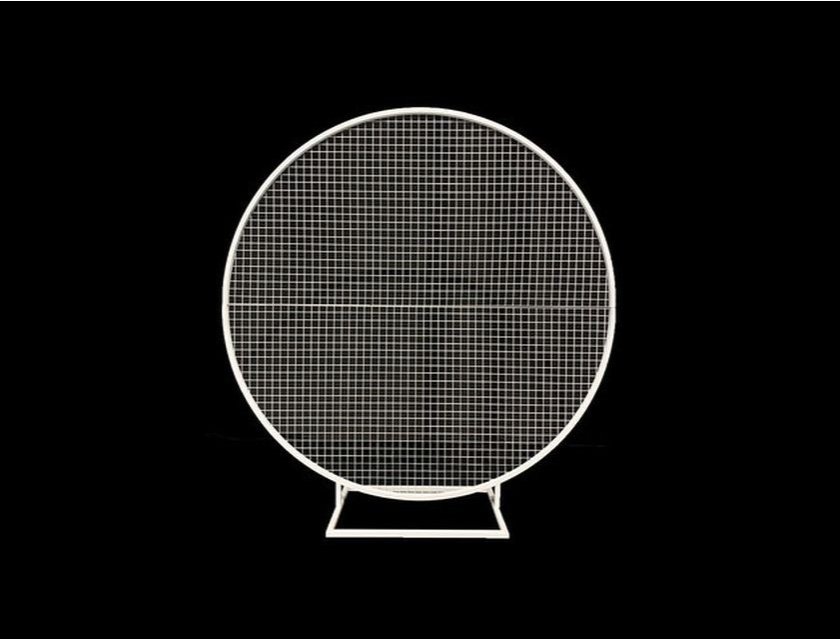 Round Mesh Wall - White