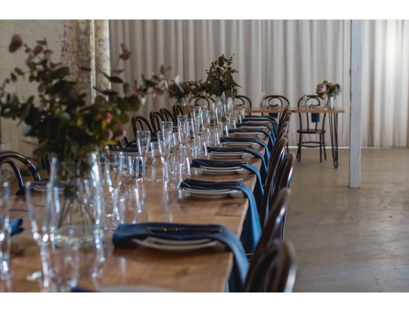 Oak Hairpin Table - Black